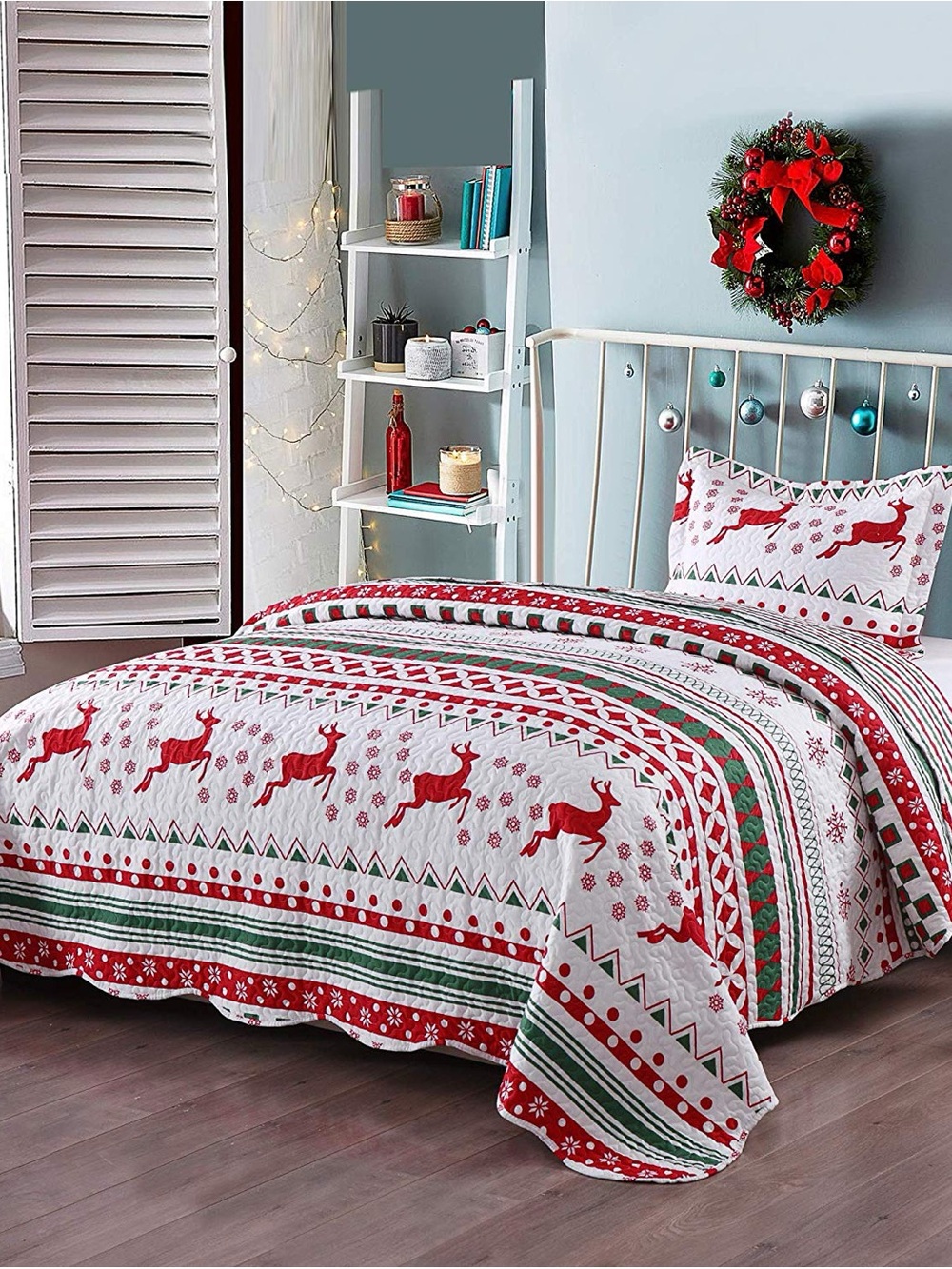 Festive Red & Green Reindeer 2 piece Twin Quilt Set